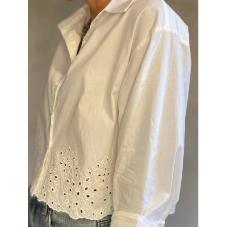 Chemise courte broderie