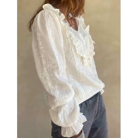 Blouse ivoire col jabot dentelle