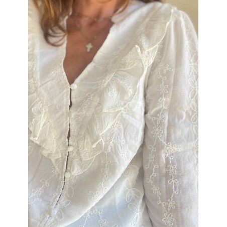 Blouse ivoire col jabot dentelle