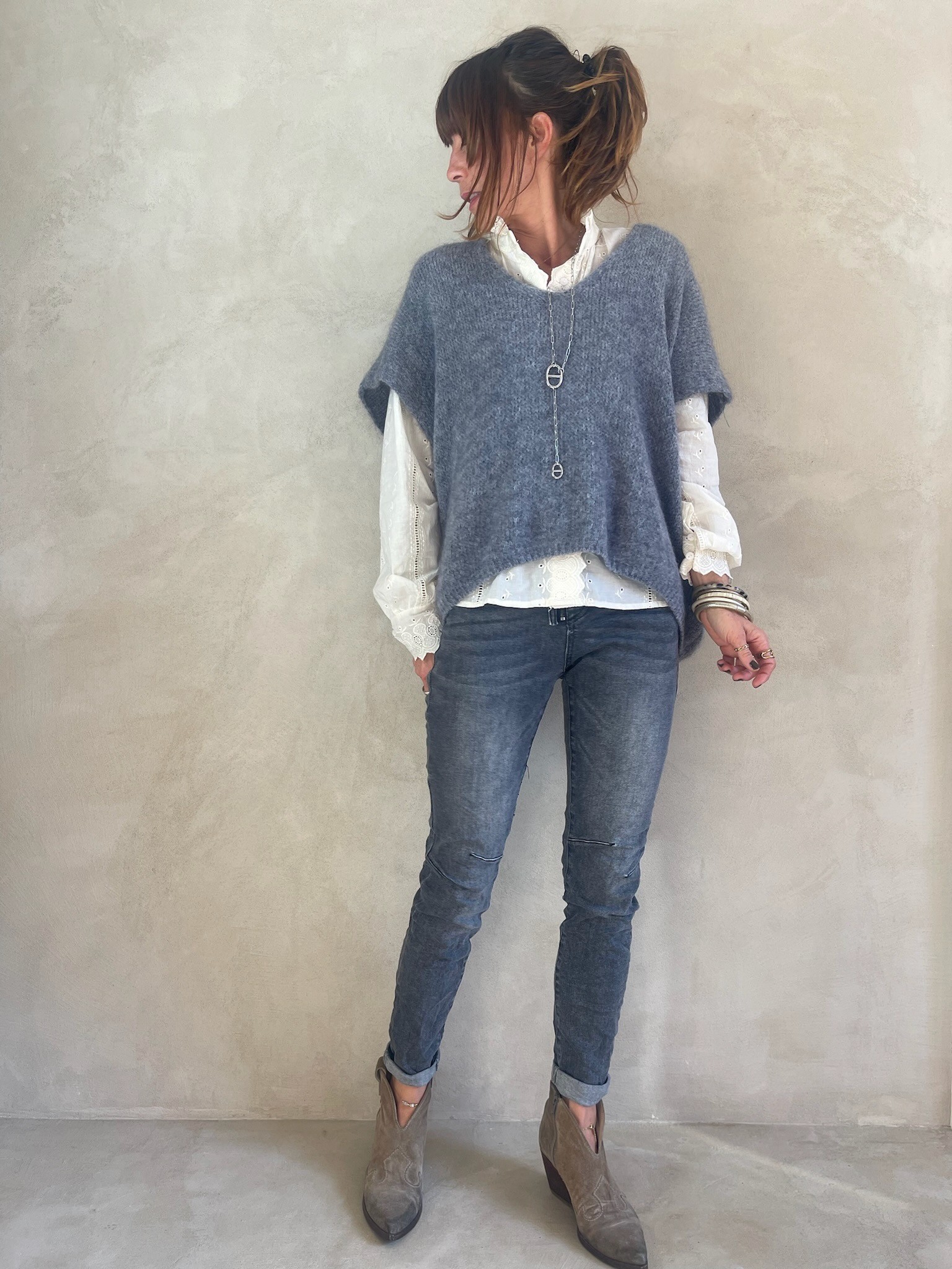 Pull manches courtes gris