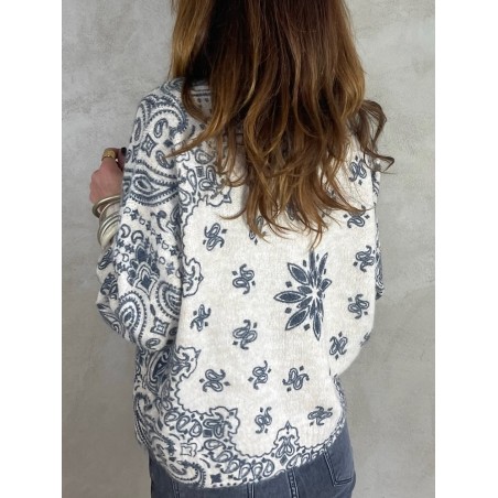 Pull écru motifs paisley