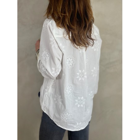 Chemise broderie blanche