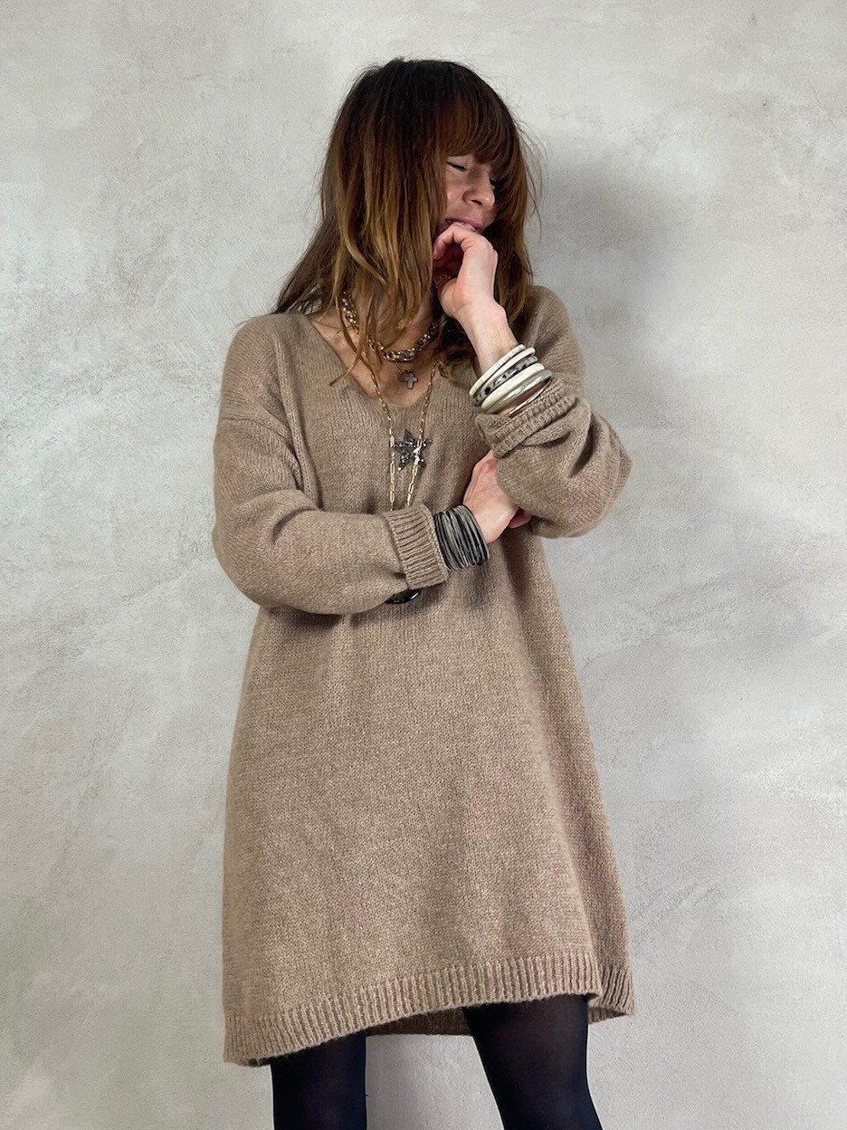 Robe pull camel