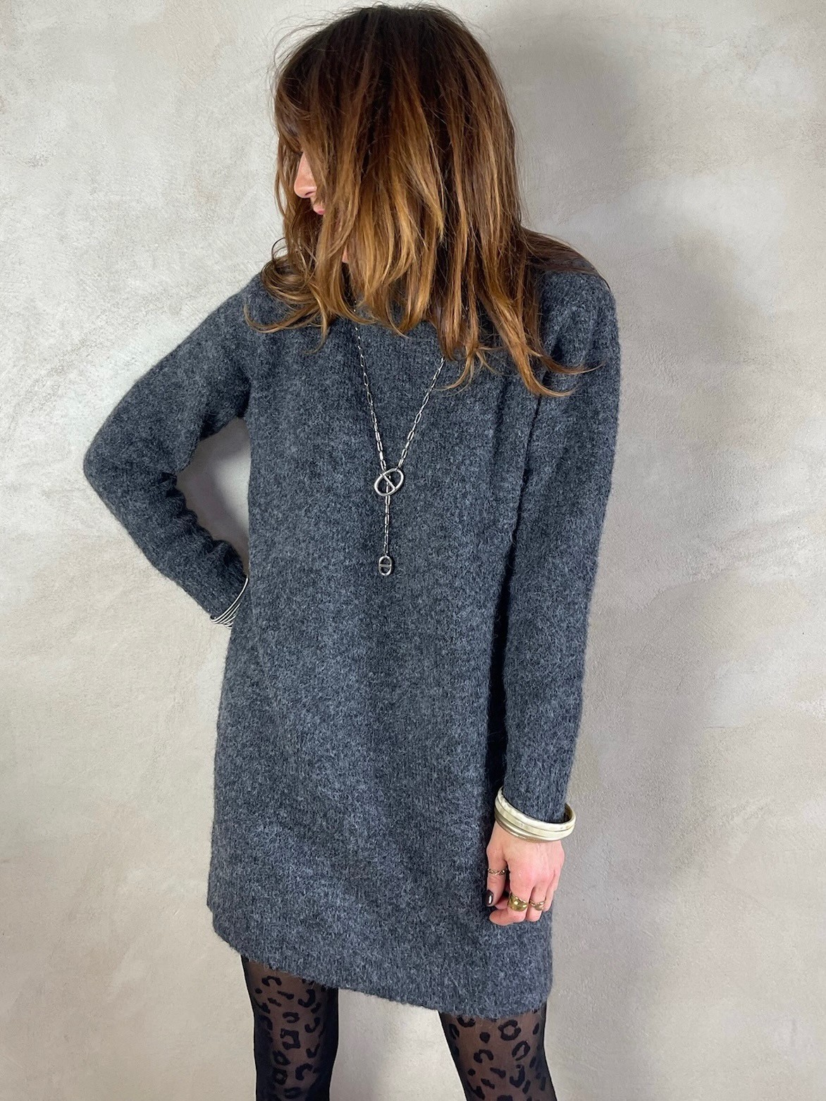 Robe pull grise col montant