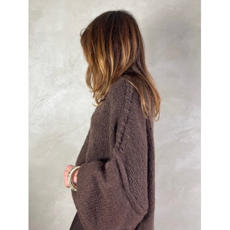 Pull coutures choco