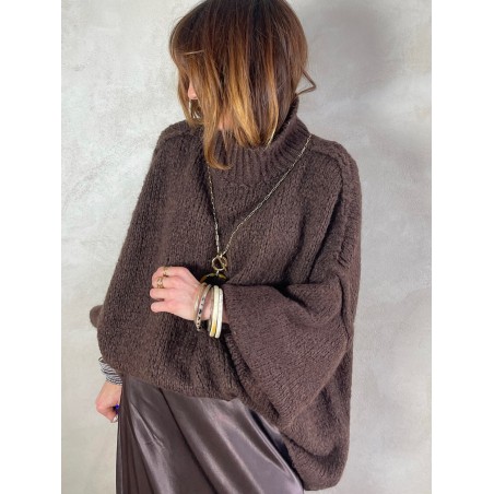 Pull coutures choco