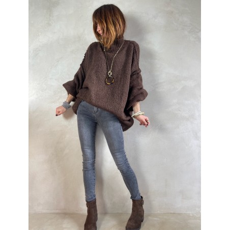 Pull coutures choco