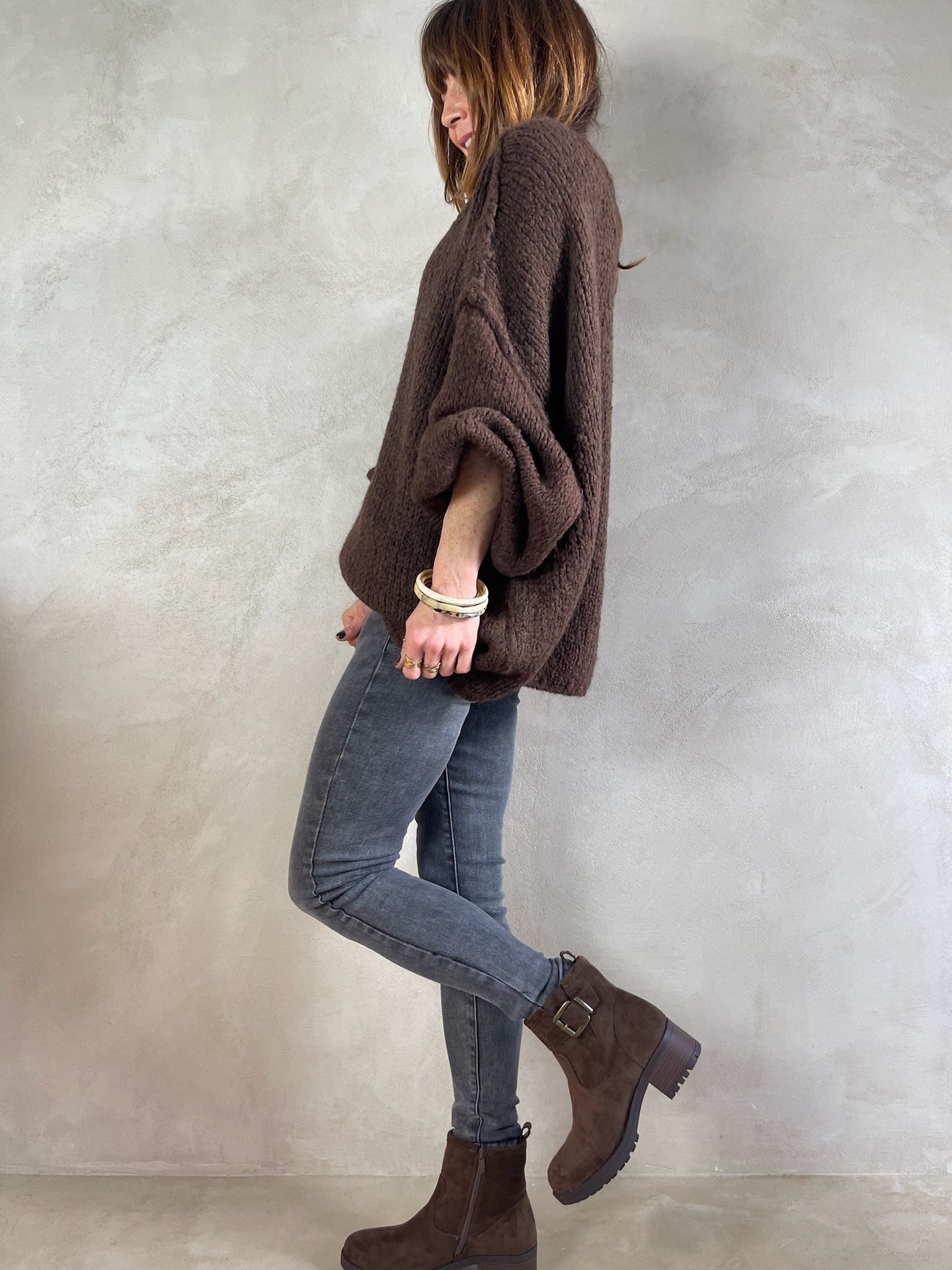 Pull coutures choco