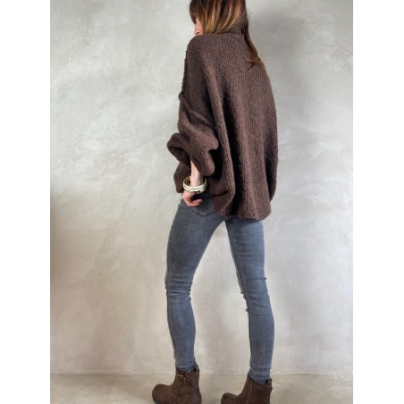 Pull coutures choco