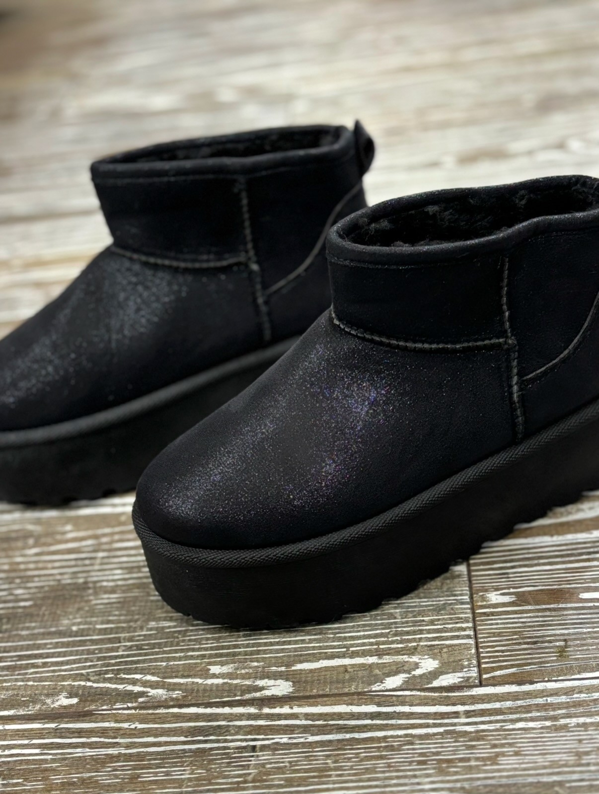 Mini boots paillettes noires