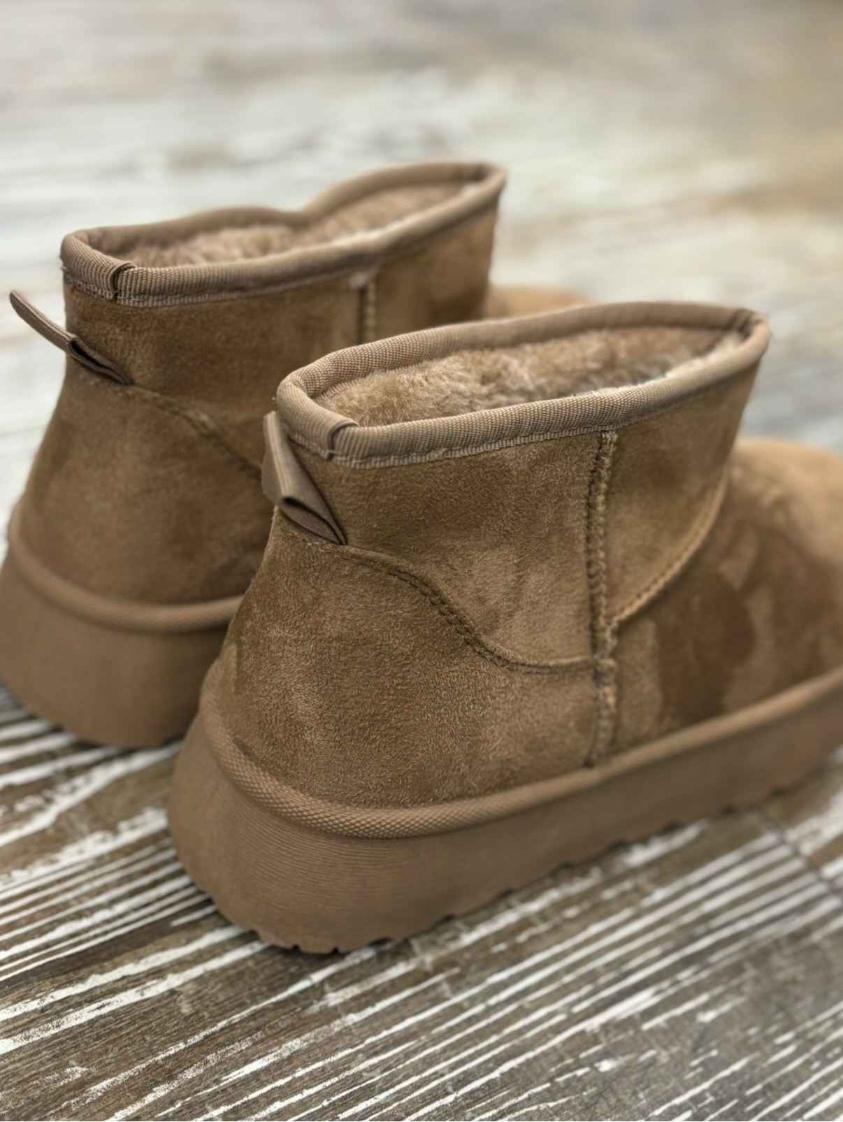 Mini boots taupes