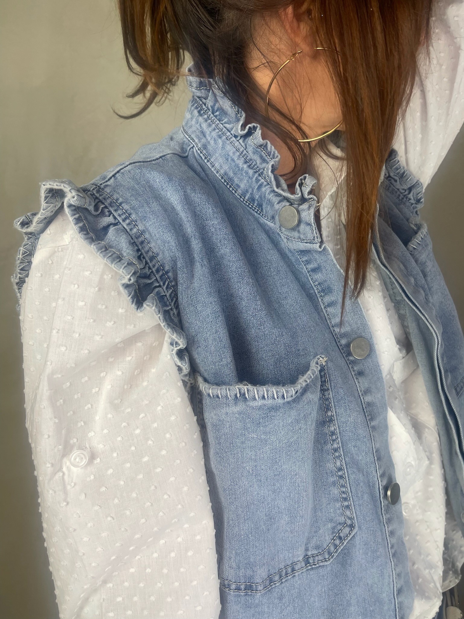 Chemise denim à volants