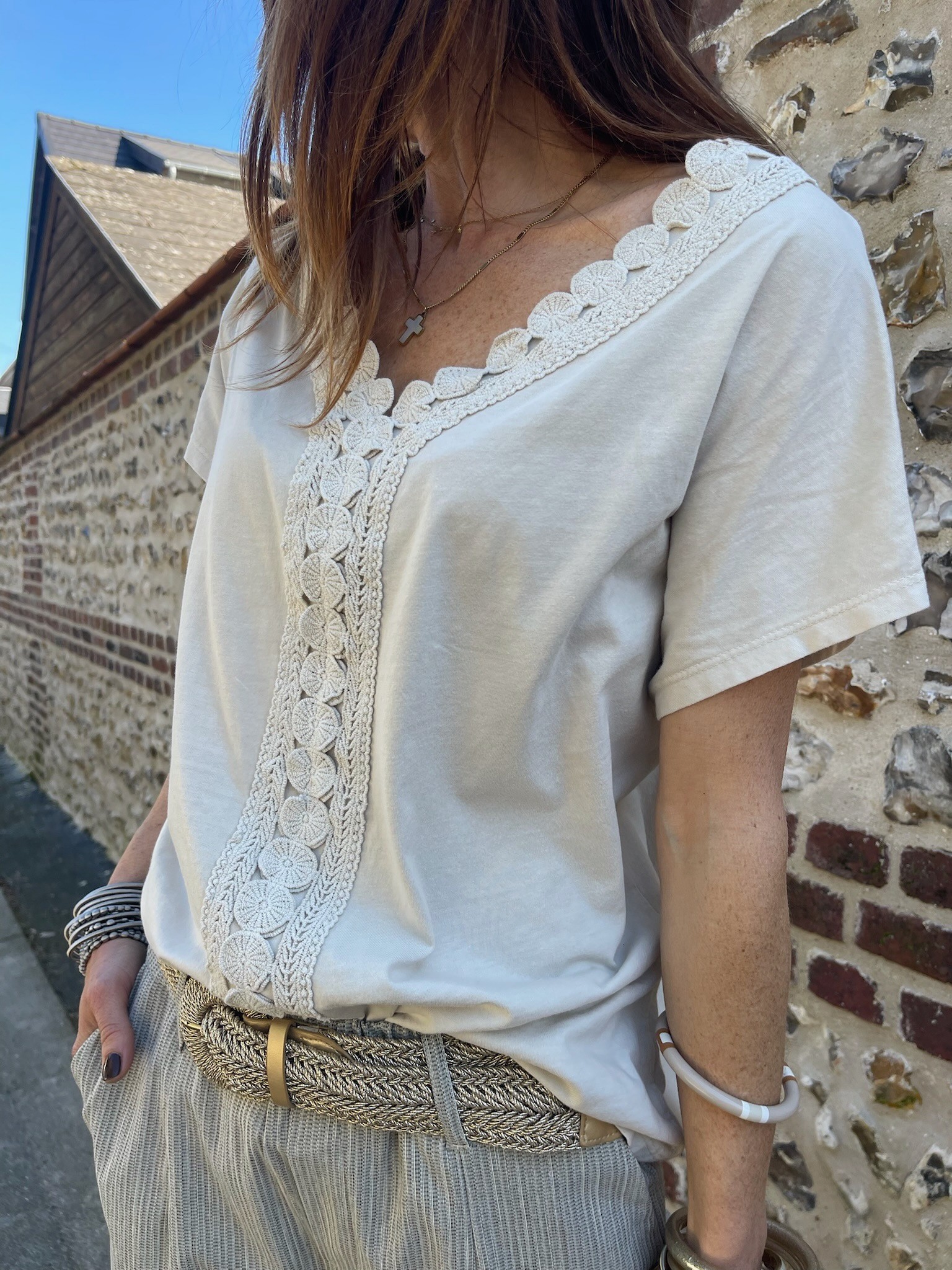 Top broderie beige