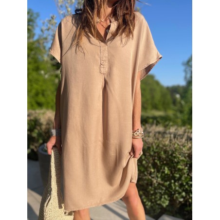 Robe col mao camel