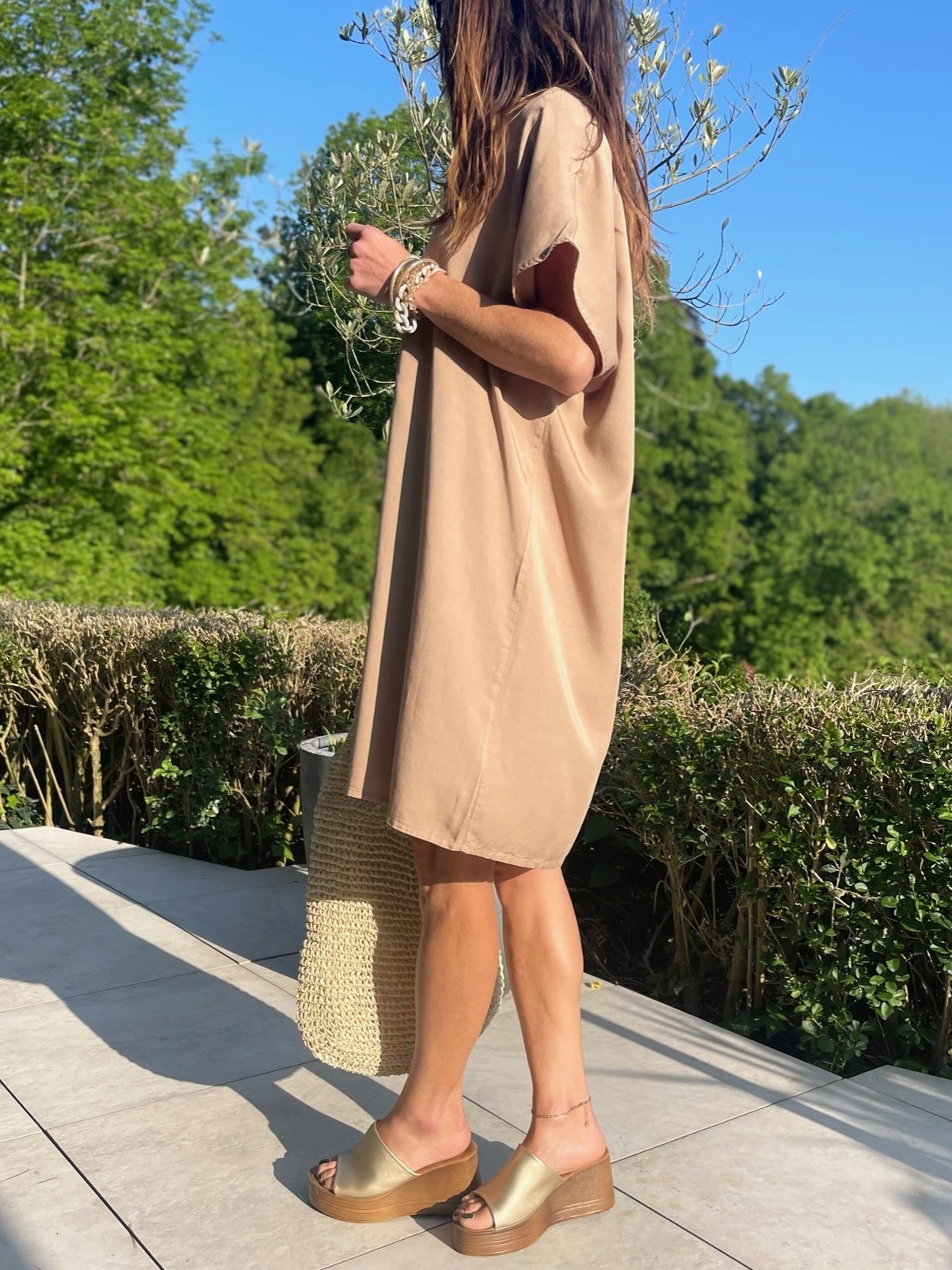 Robe col mao camel