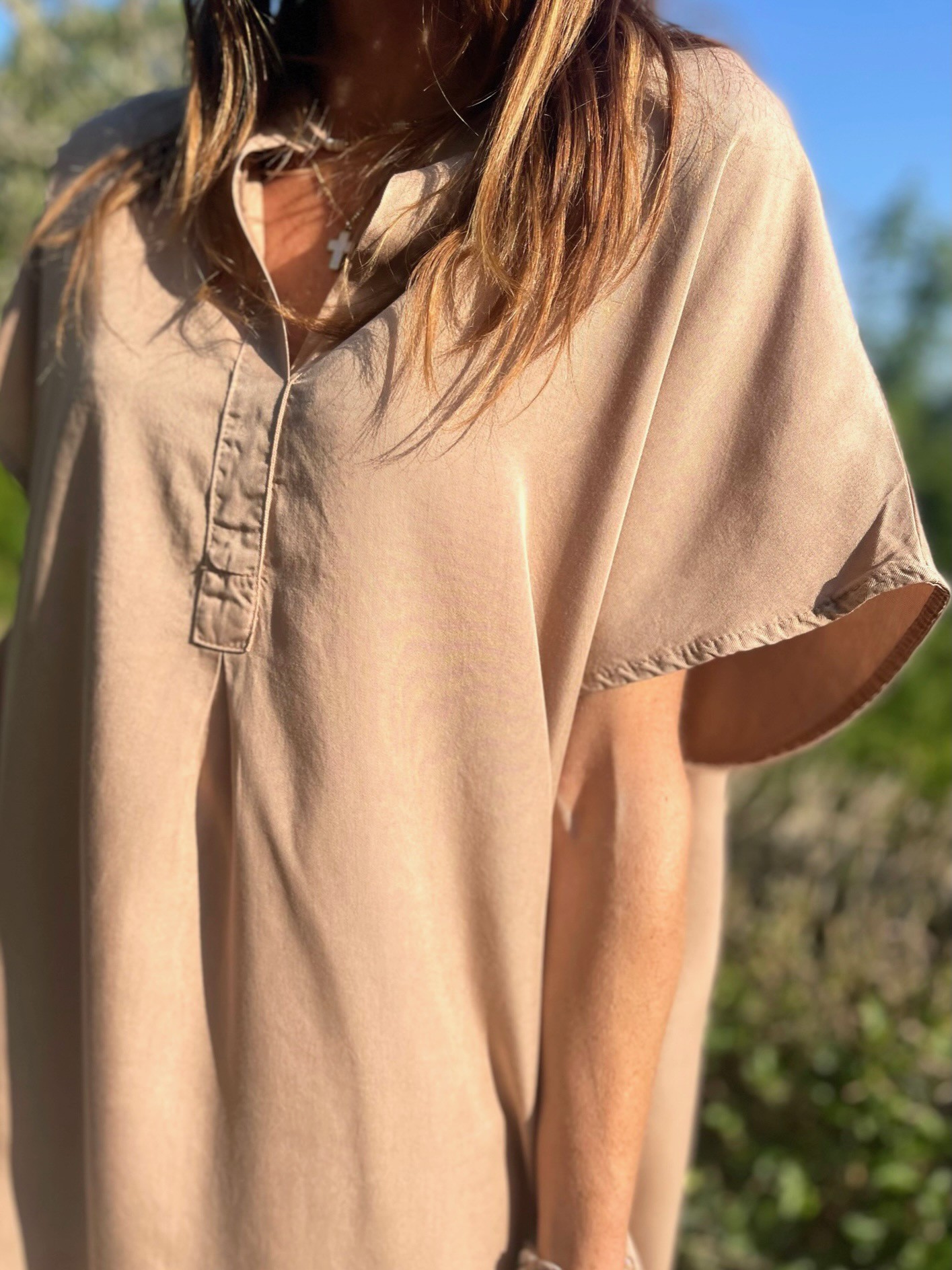 Robe col mao camel