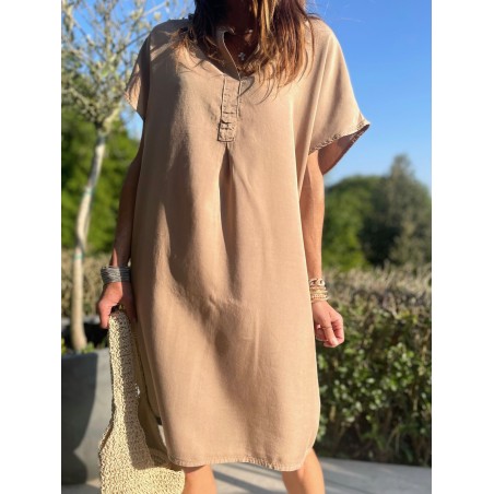 Robe col mao camel